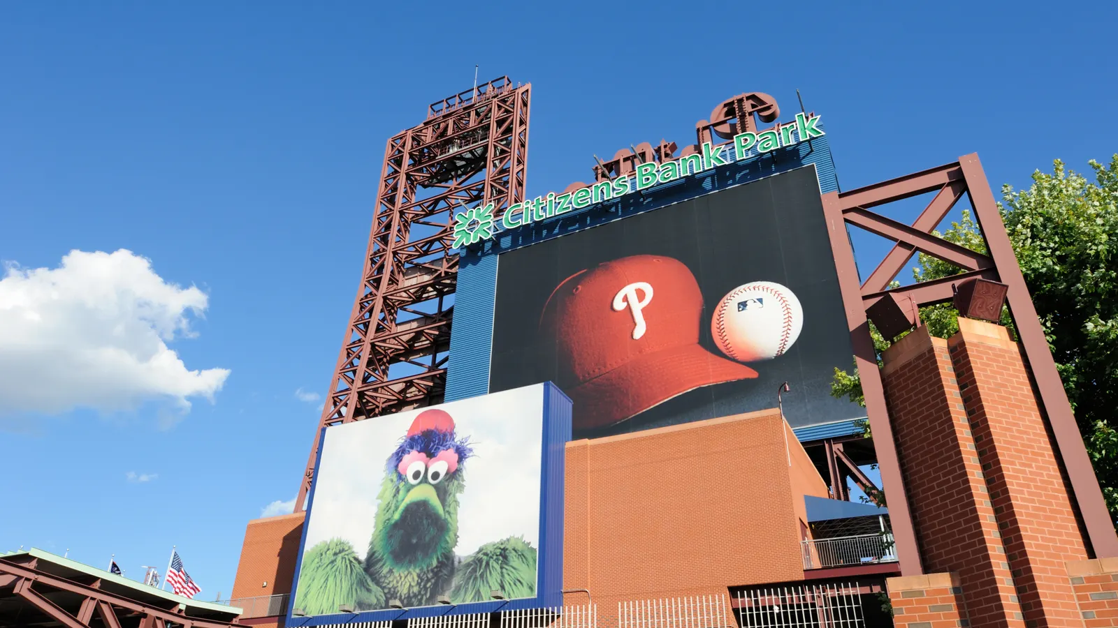 Phillies oeffnen den Technikraum: Stadion-FM als Talentschmiede fuer das Handwerk