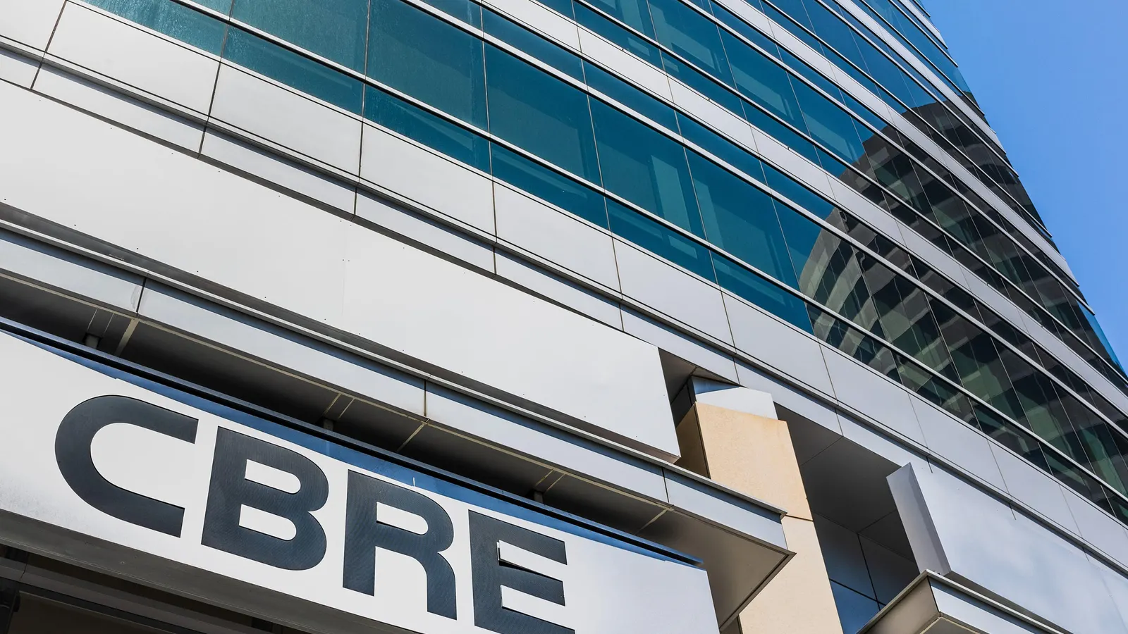 CBRE wächst um 19% — Rechenzentrumsdienste werden zur neuen Wachstumsstory